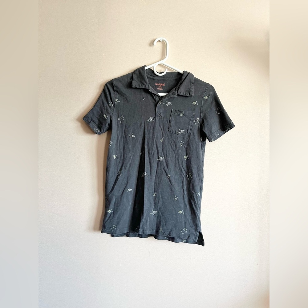 Cat & jack spaceship polo shirt (boys large)